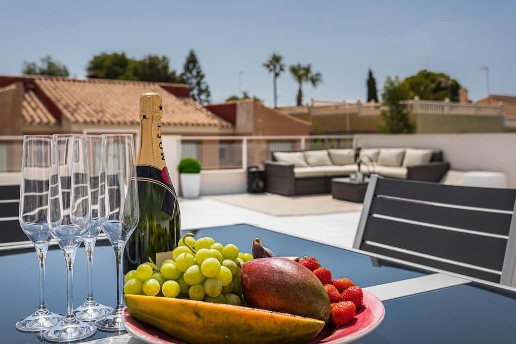 Los Balcones Villa I Costa Blanca ตอร์เรเวียคา ภายนอก รูปภาพ